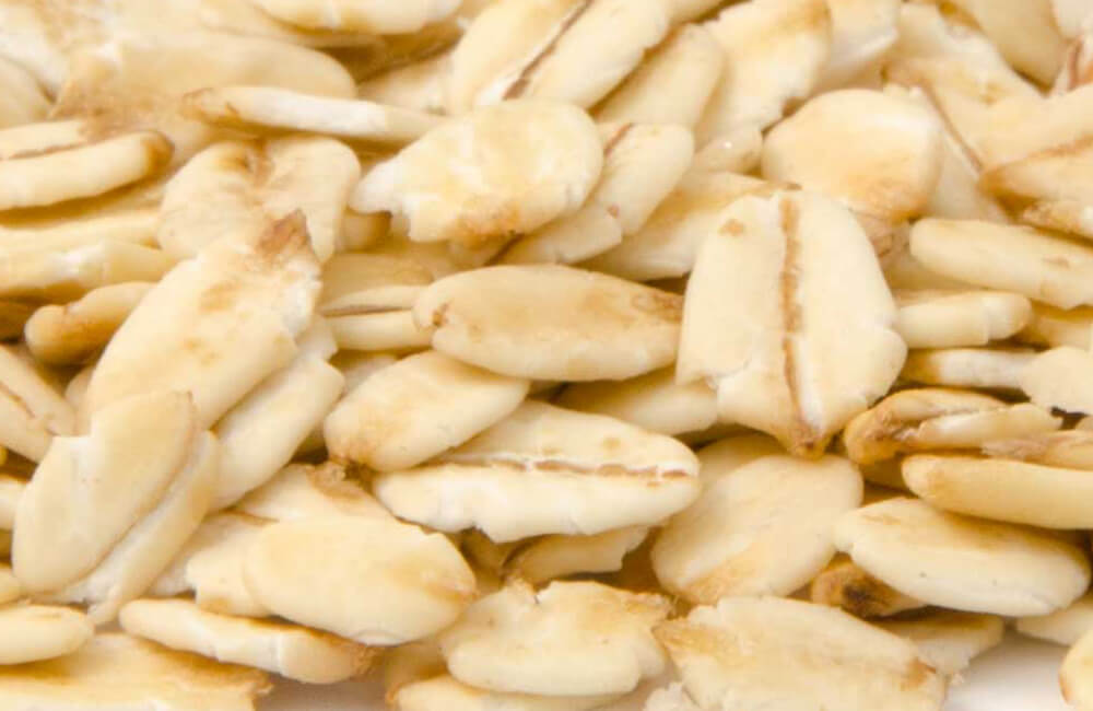 Flocons d'avoine pour les oiseaux